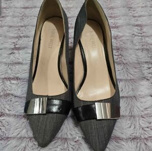 Nine West Black and Gray Heels with Metallic Accent